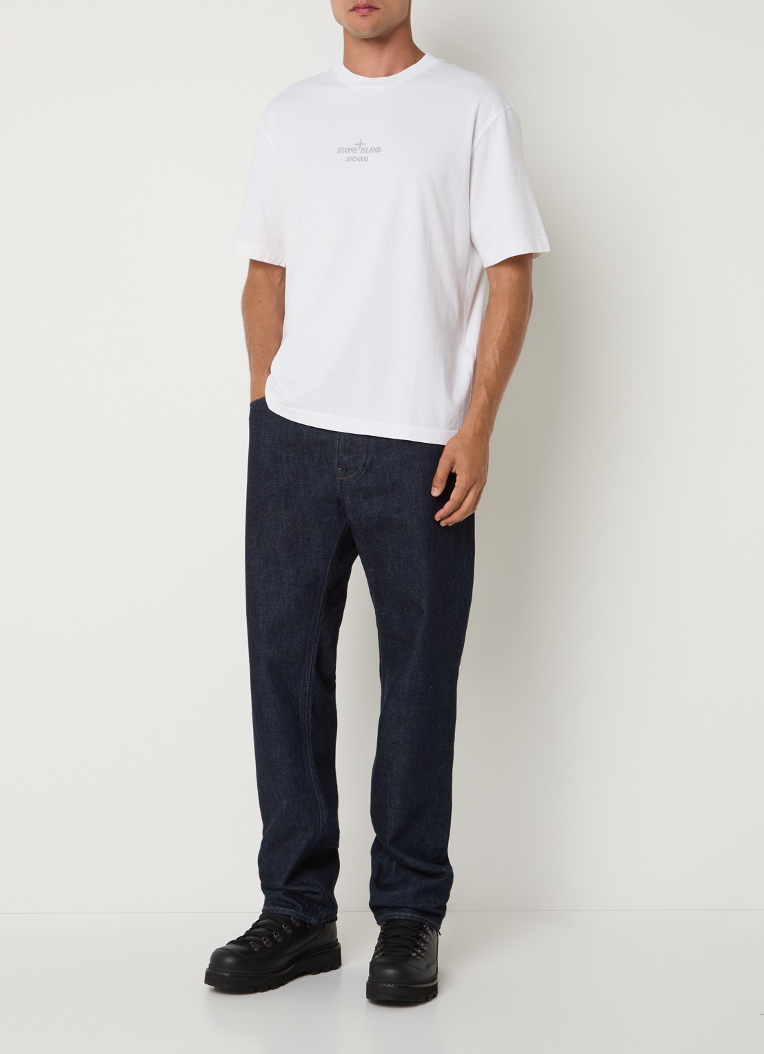 Stone Island S0091 T-shirt met logo- en backprint - voorkant 3 wit