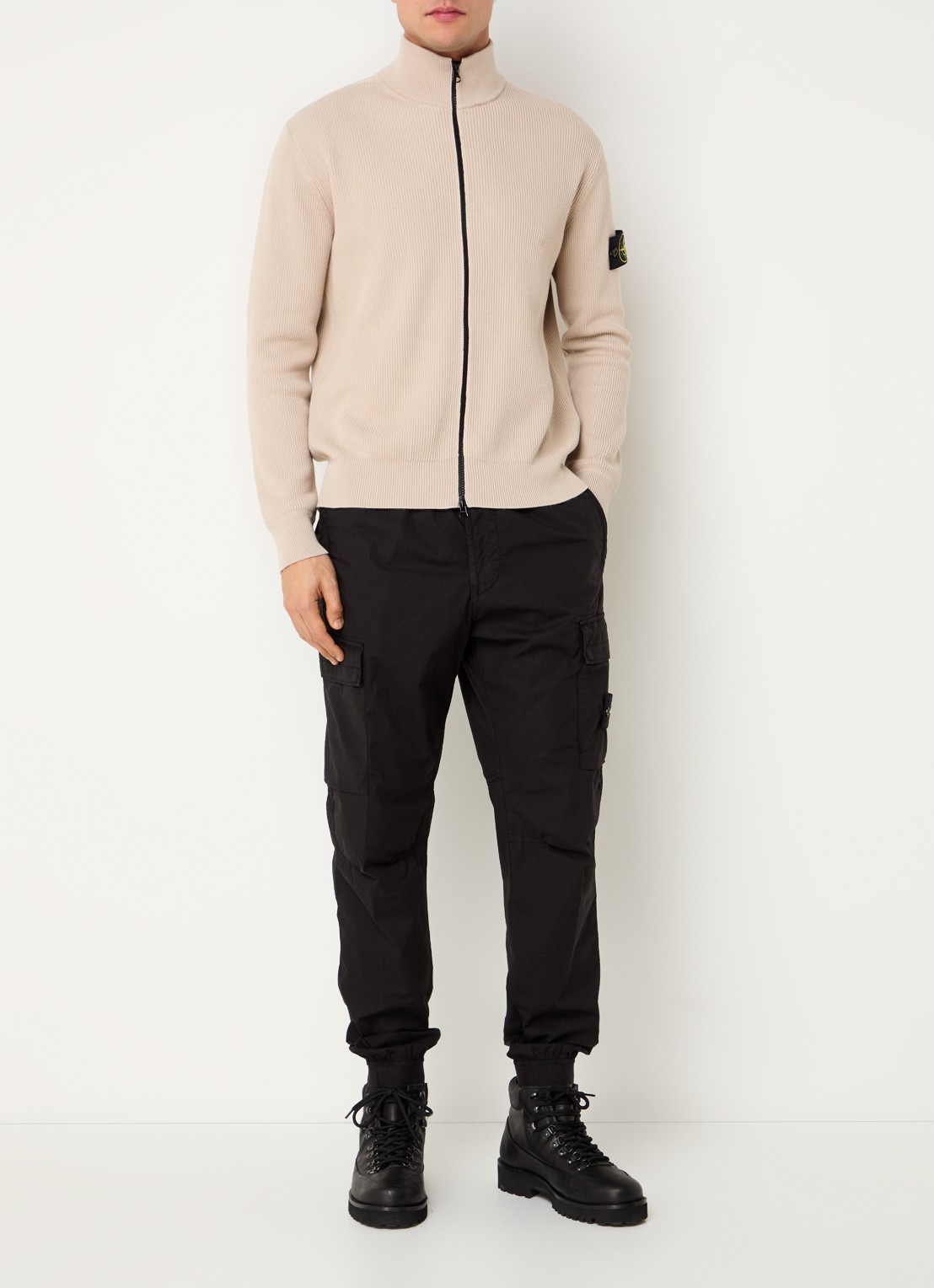 Stone Island S00D8 ribgebreid vest met logo - voorkant 4 beige