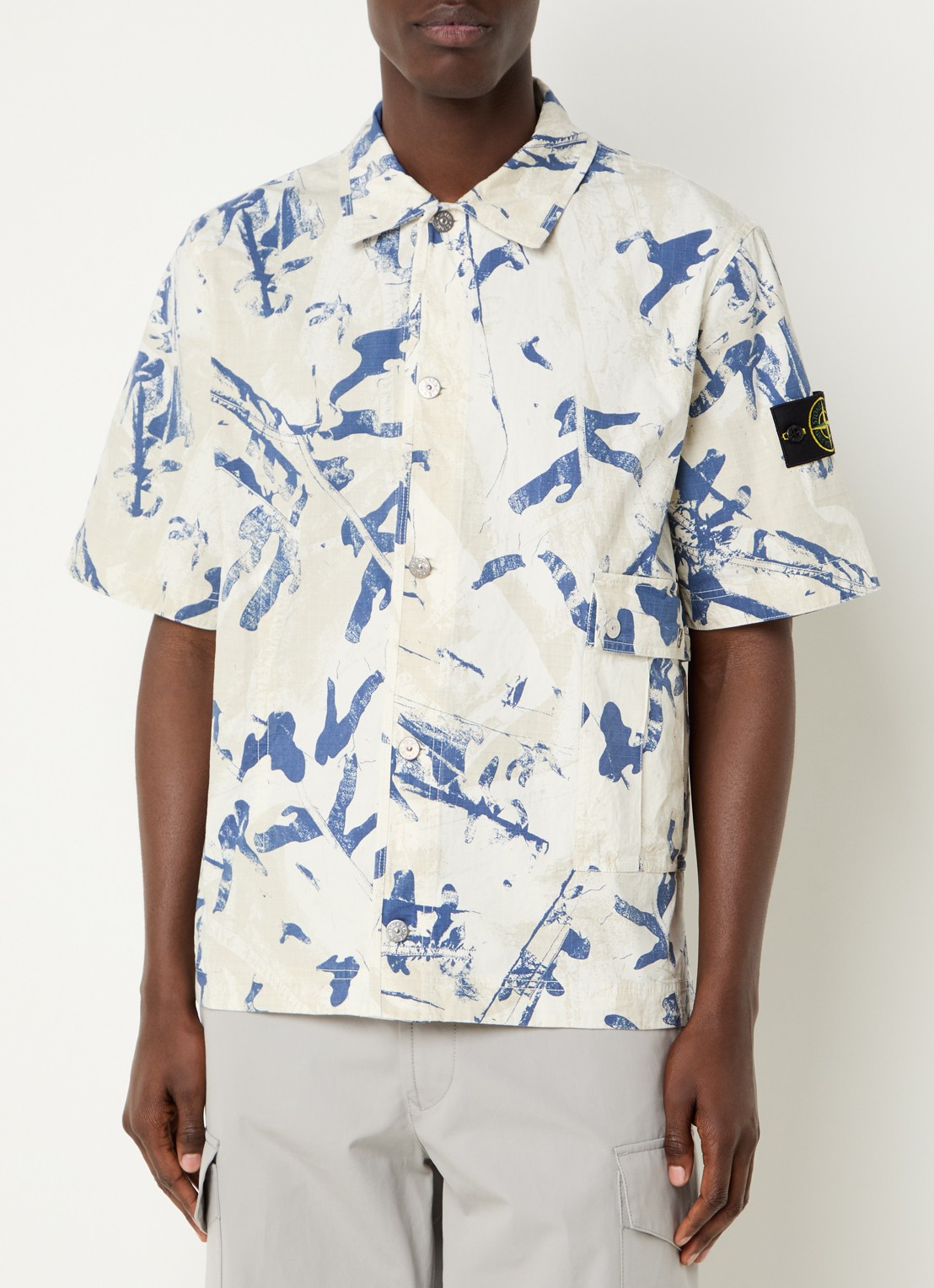 Stone Island S00E1 regular fit overhemd met print en opgestikte zakken - detail 4 beige