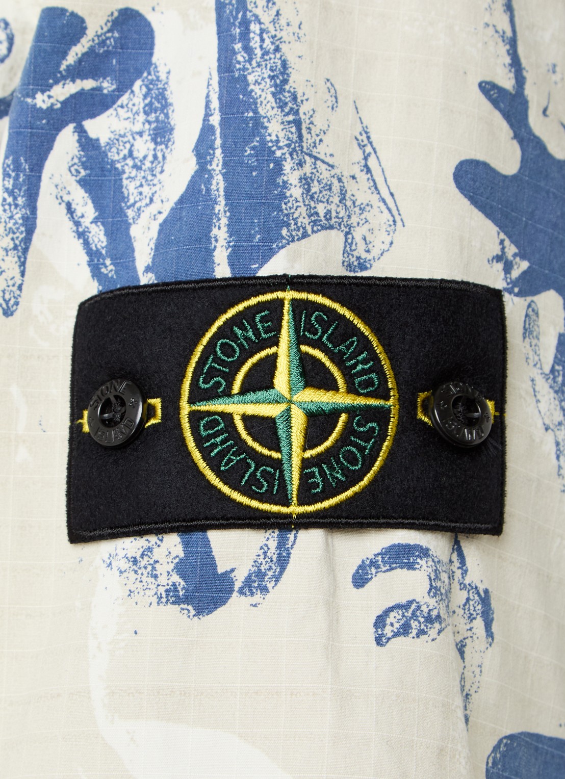 Stone Island S00E1 regular fit overhemd met print en opgestikte zakken - detail 5 beige