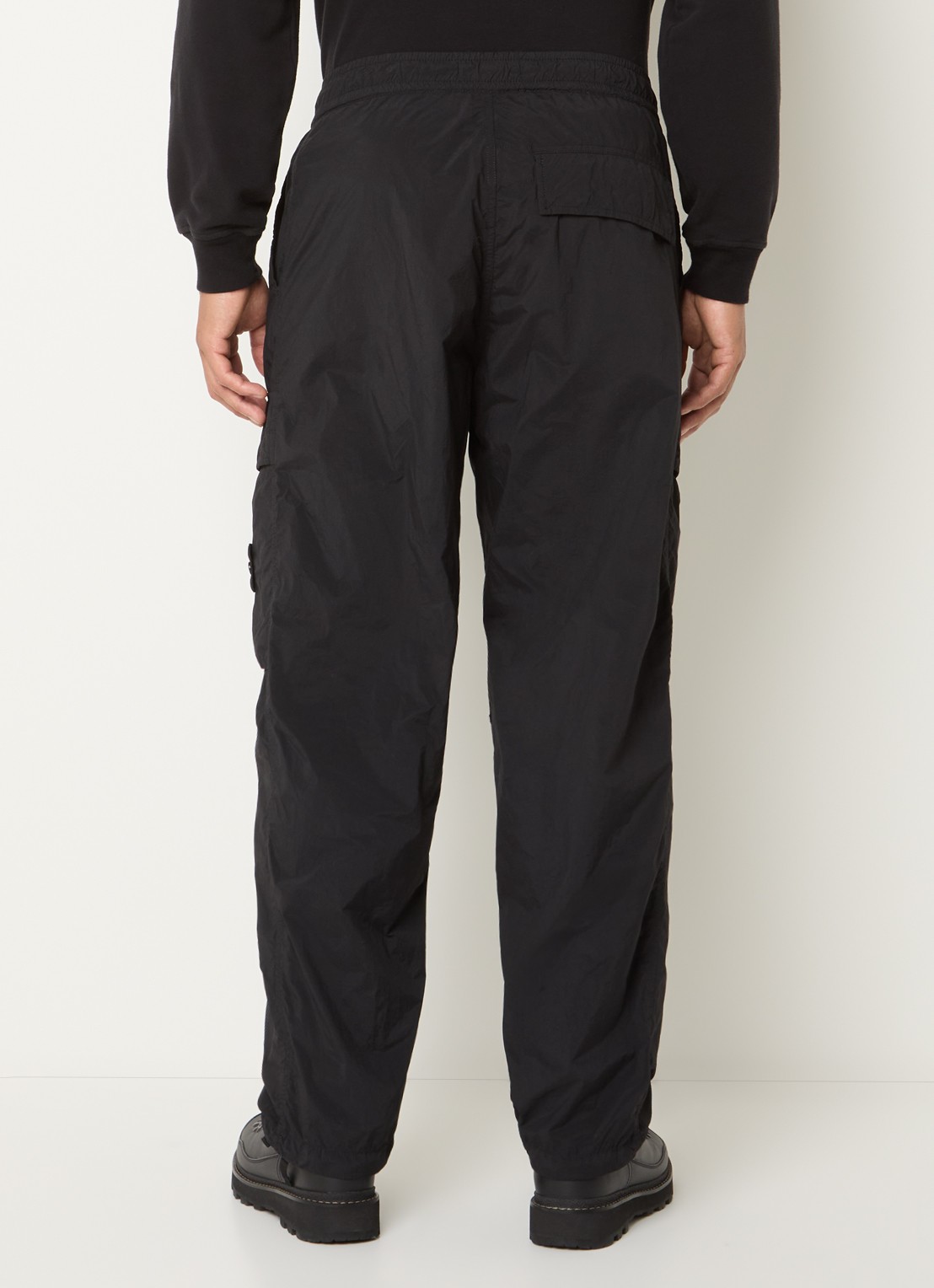 Stone Island S00F6 loose fit cargobroek met steekzakken - achterkant 4 zwart