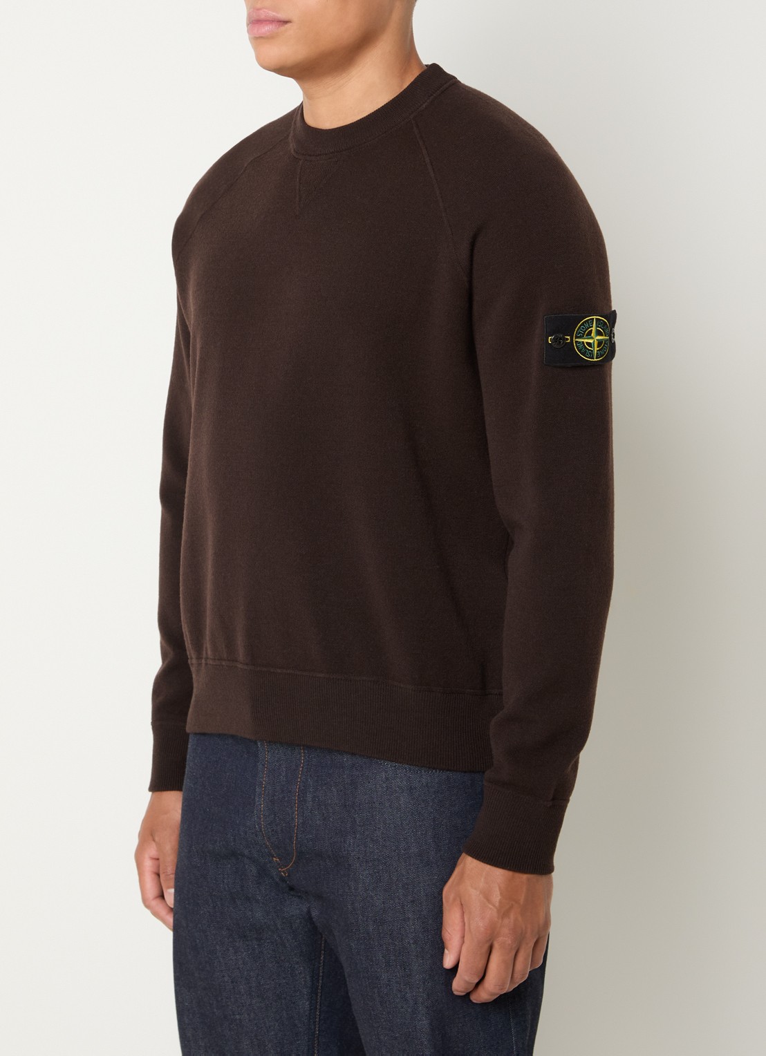 Stone Island S01A1 fijngebreide trui in scheerwolblend met logo - detail 2 bruin