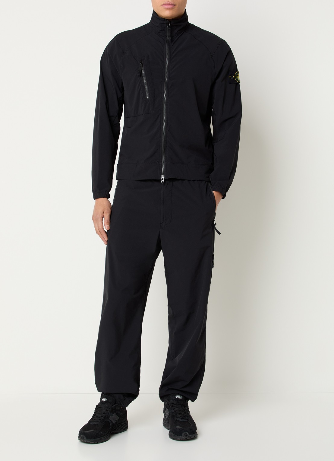 Stone Island S0375 jack met borstzak en logo - voorkant 6 zwart