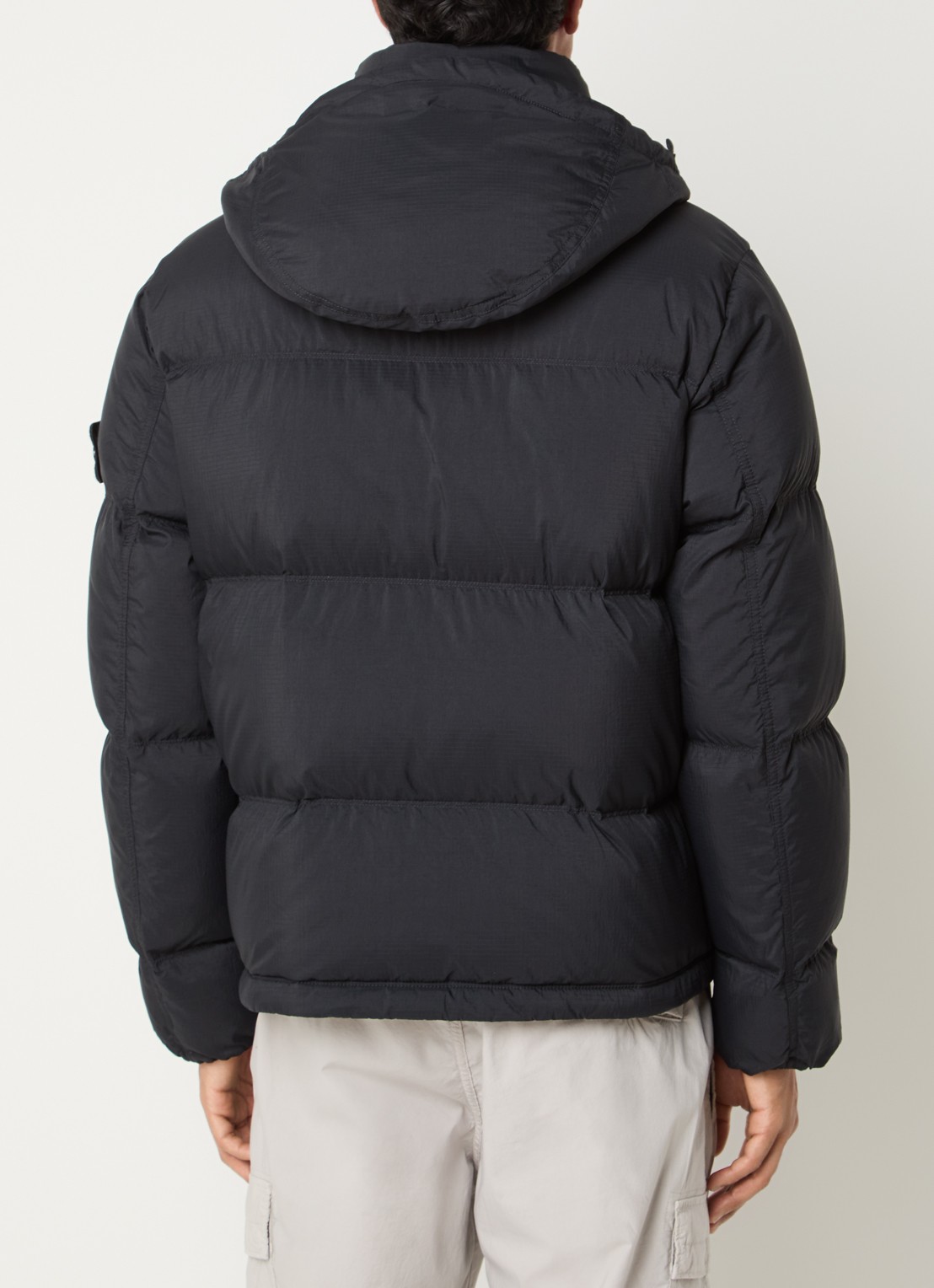Stone Island S0483 puffer jacket met donsvulling en afneembare capuchon - achterkant 6 zwart