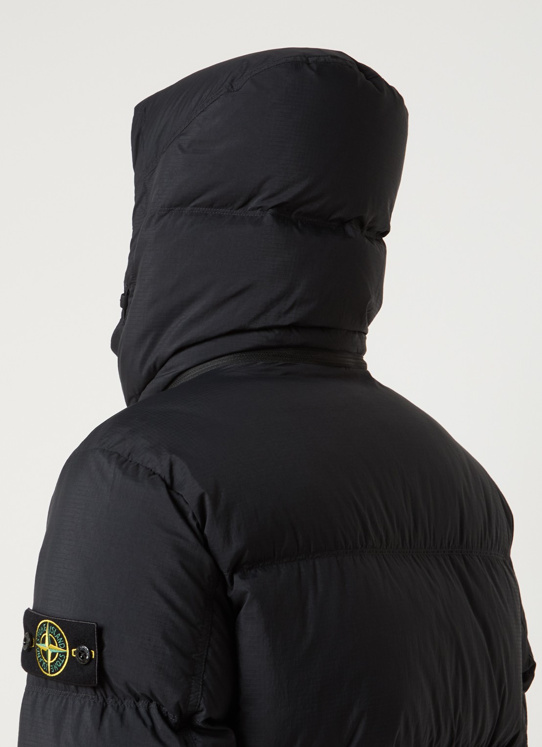 Stone Island S0483 puffer jacket met donsvulling en afneembare capuchon - detail 5 zwart