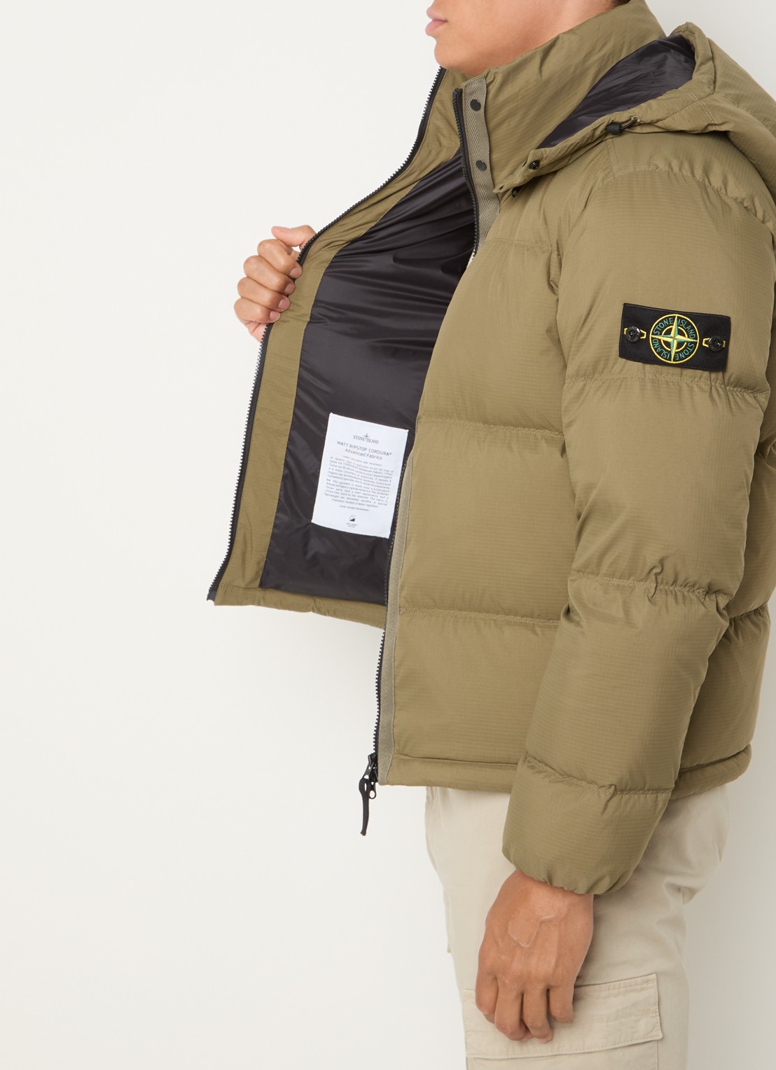 Stone Island S0483 puffer jacket met donsvulling en afneembare capuchon - detail 6 legergroen