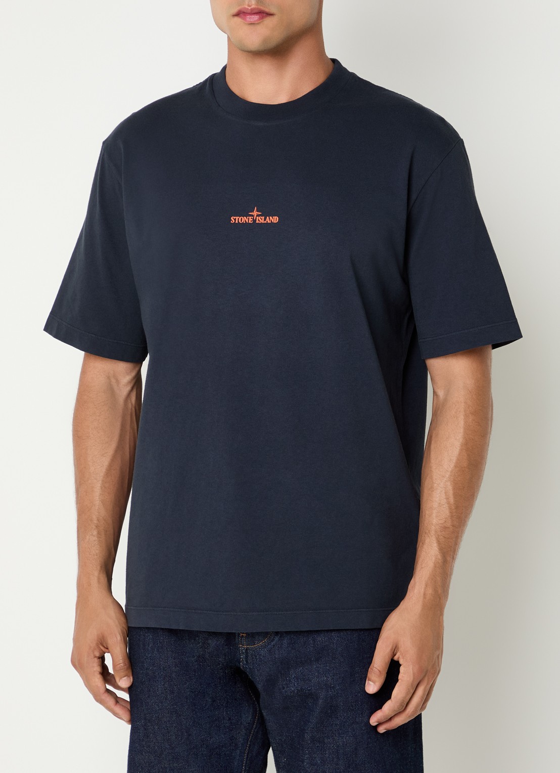 Stone Island S0534 T-shirt met logo- en backprint - achterkant donkerblauw