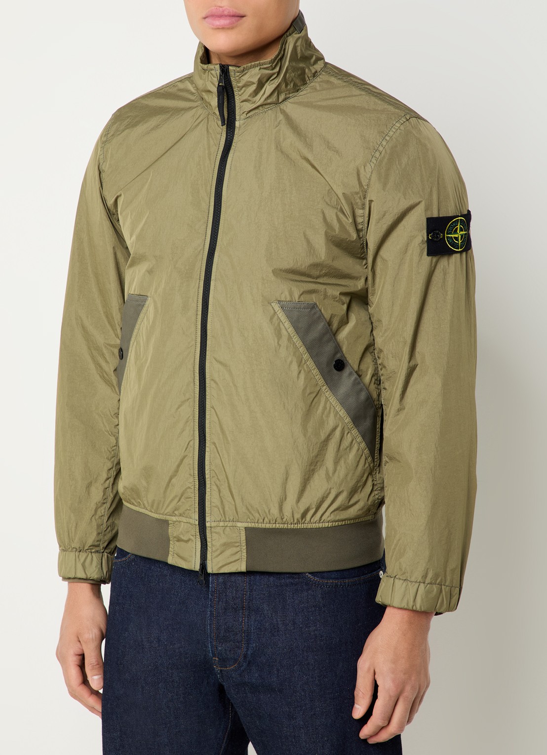 Stone Island S0A23 bomberjack met opstaande kraag - detail 2 mosgroen