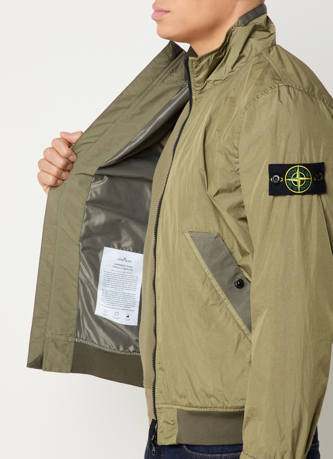Stone Island S0A23 bomberjack met opstaande kraag - detail 4 mosgroen