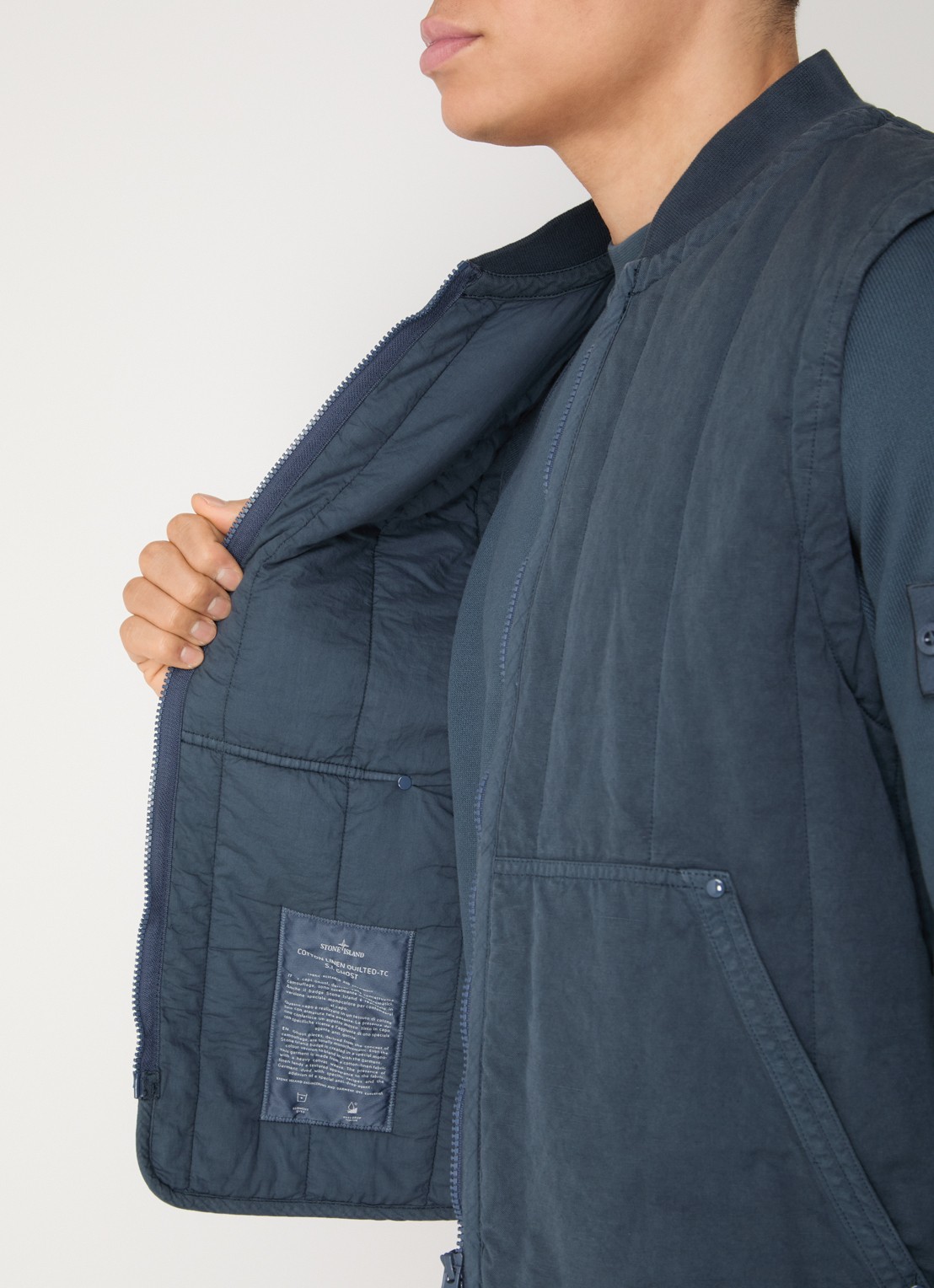 Stone Island S0F34 bodywarmer met quilt patroon - detail 4 indigo