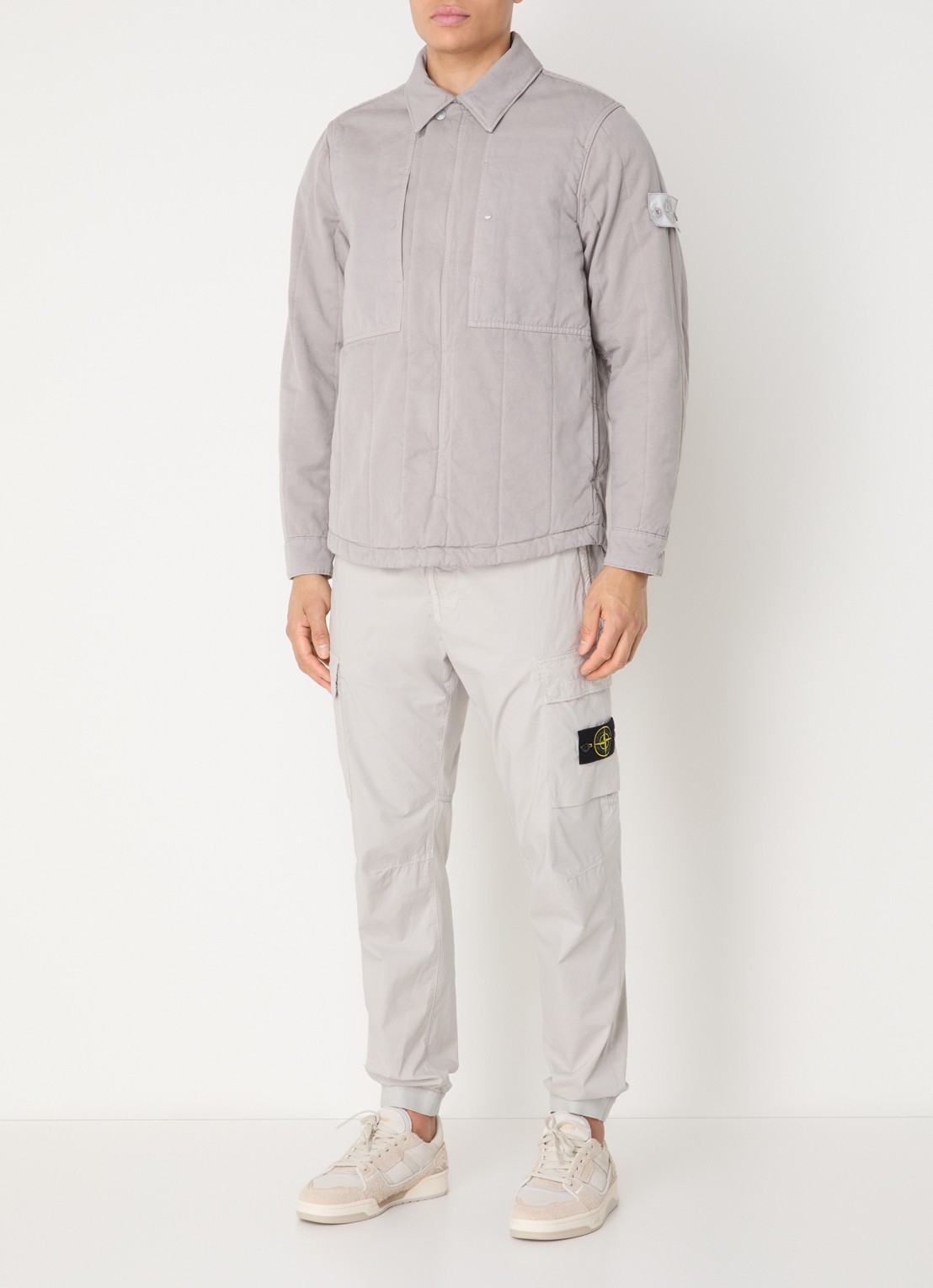 Stone Island S0F34 jack met quilt patroon en logo - voorkant 6 grijs