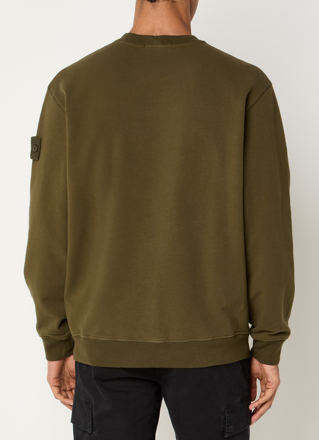 Stone Island S0F53 sweater met logo - achterkant 5 bronsgroen
