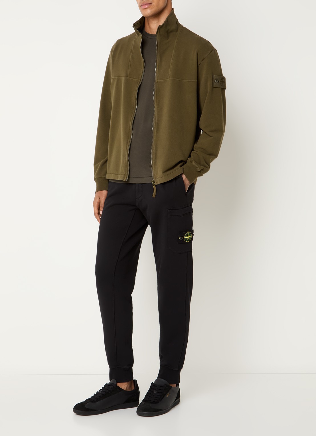 Stone Island S0F53 sweatvest met logo - voorkant 6 mosgroen