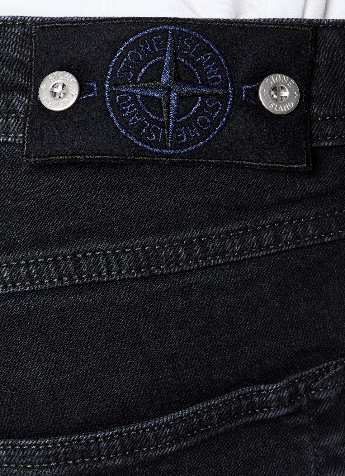 Stone Island S0J11 slim fit jeans met steekzakken - detail 3 zwart