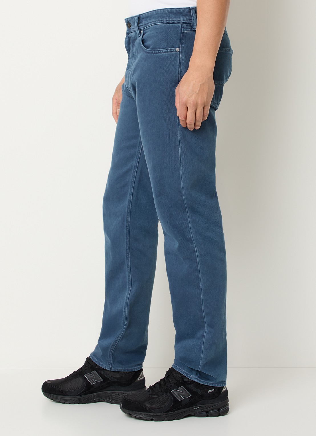 Stone Island S0J18 Tapered fit jeans met donkere wassing - detail 2 indigo
