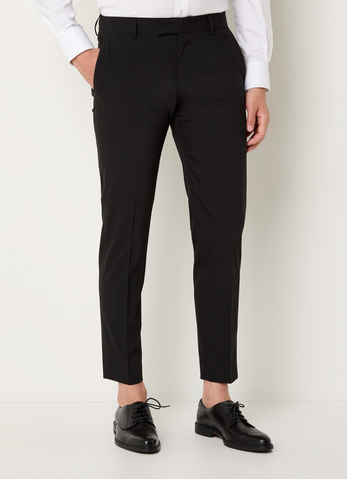 Strellson Melwin slim fit pantalon in wolblend met steekzakken - detail 3 zwart