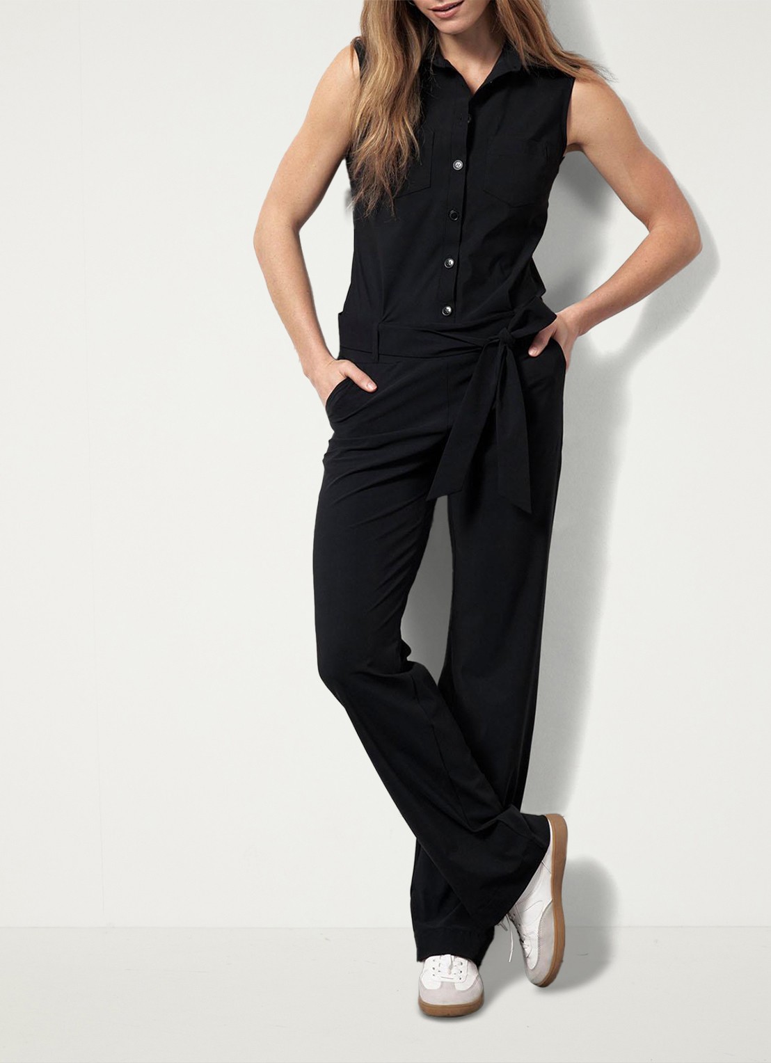 Studio Anneloes Angel straight fit jumpsuit van travelstof - detail 6 zwart