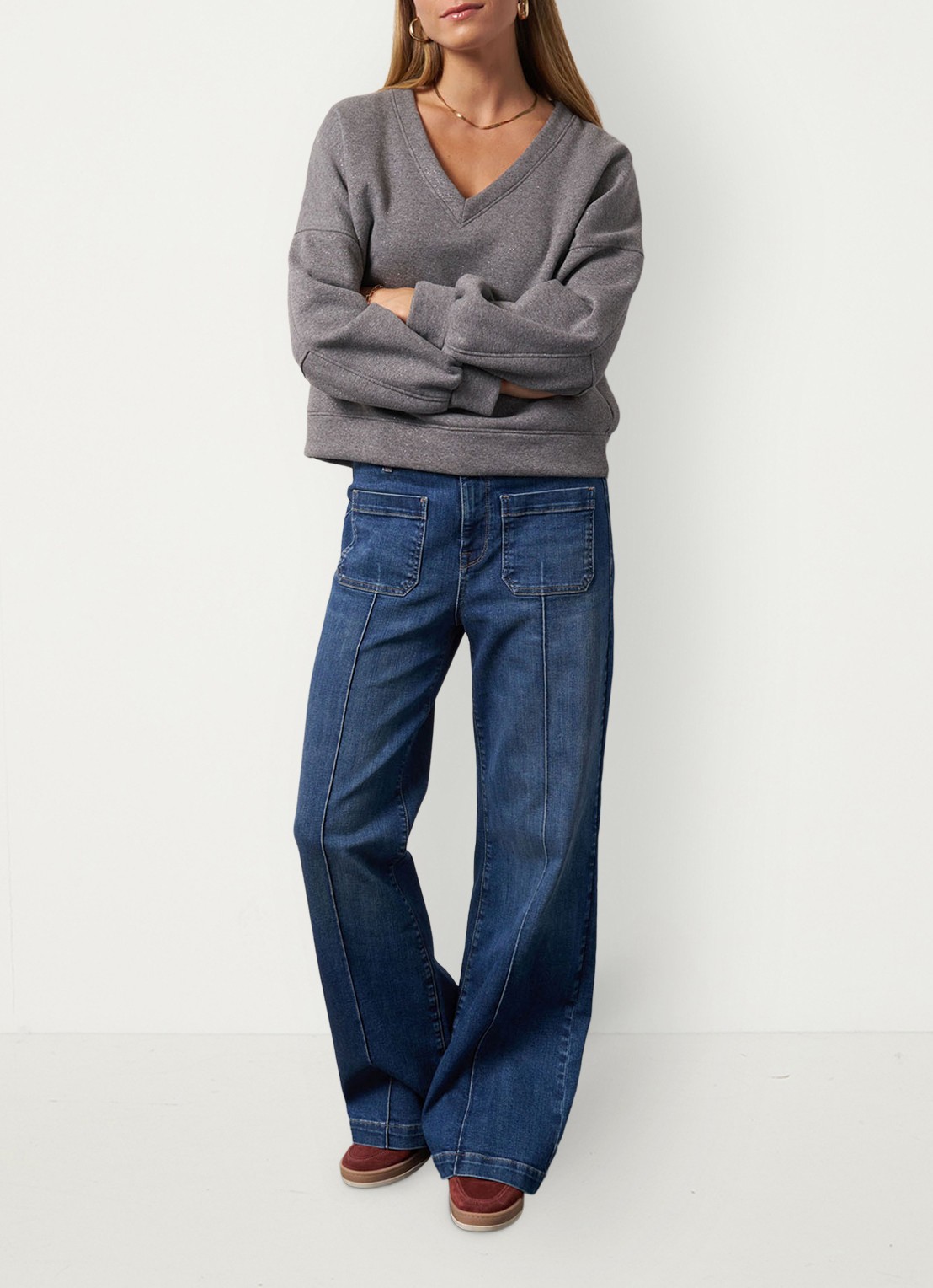 Studio Anneloes Annabel sweater met V-hals - voorkant 3 grijsmele