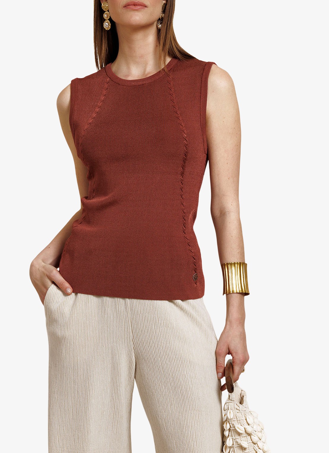 Studio Anneloes Avia top met structuur - detail roestbruin