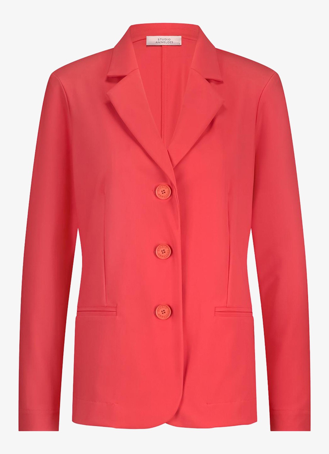 Studio Anneloes Bria blazer met paspelzakken - voorkant koraal
