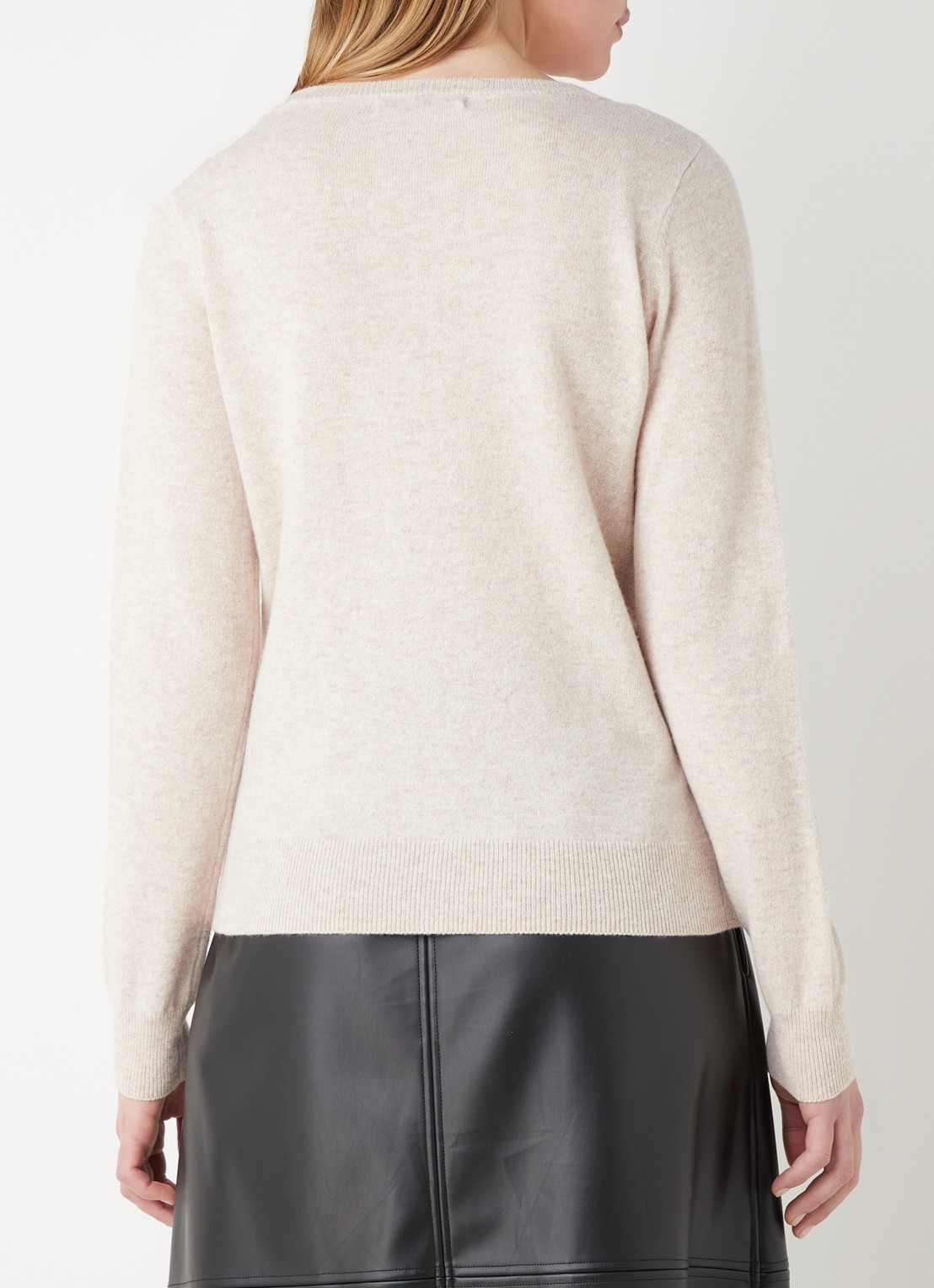 Studio Anneloes Cady fijngebreide pullover in kasjmierblend - achterkant 2 beige