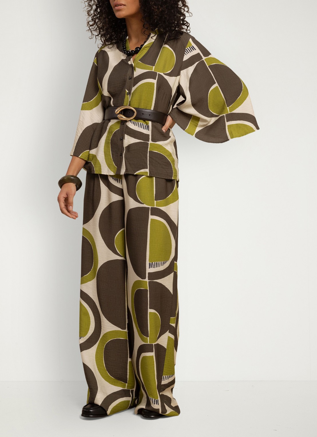 Studio Anneloes Cecil blouse met print - voorkant 2 beige