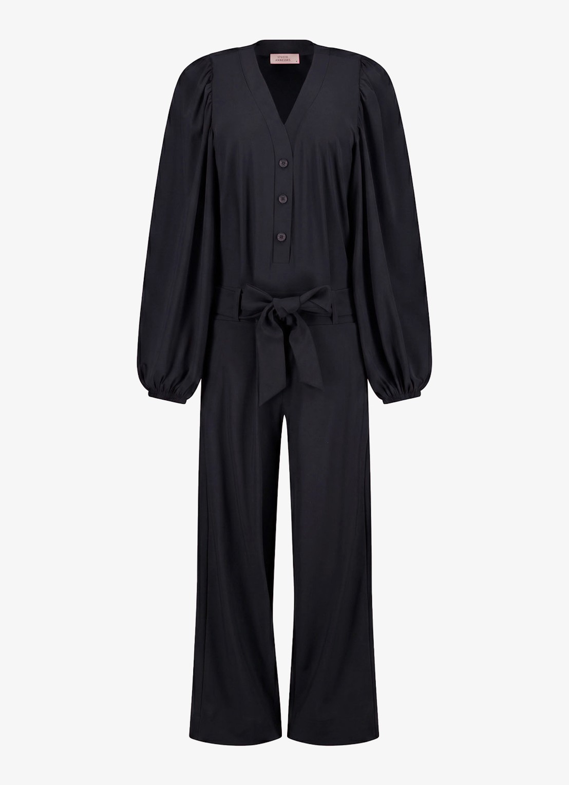 Studio Anneloes Cherie straight fit jumpsuit met strikceintuur - voorkant 3 zwart