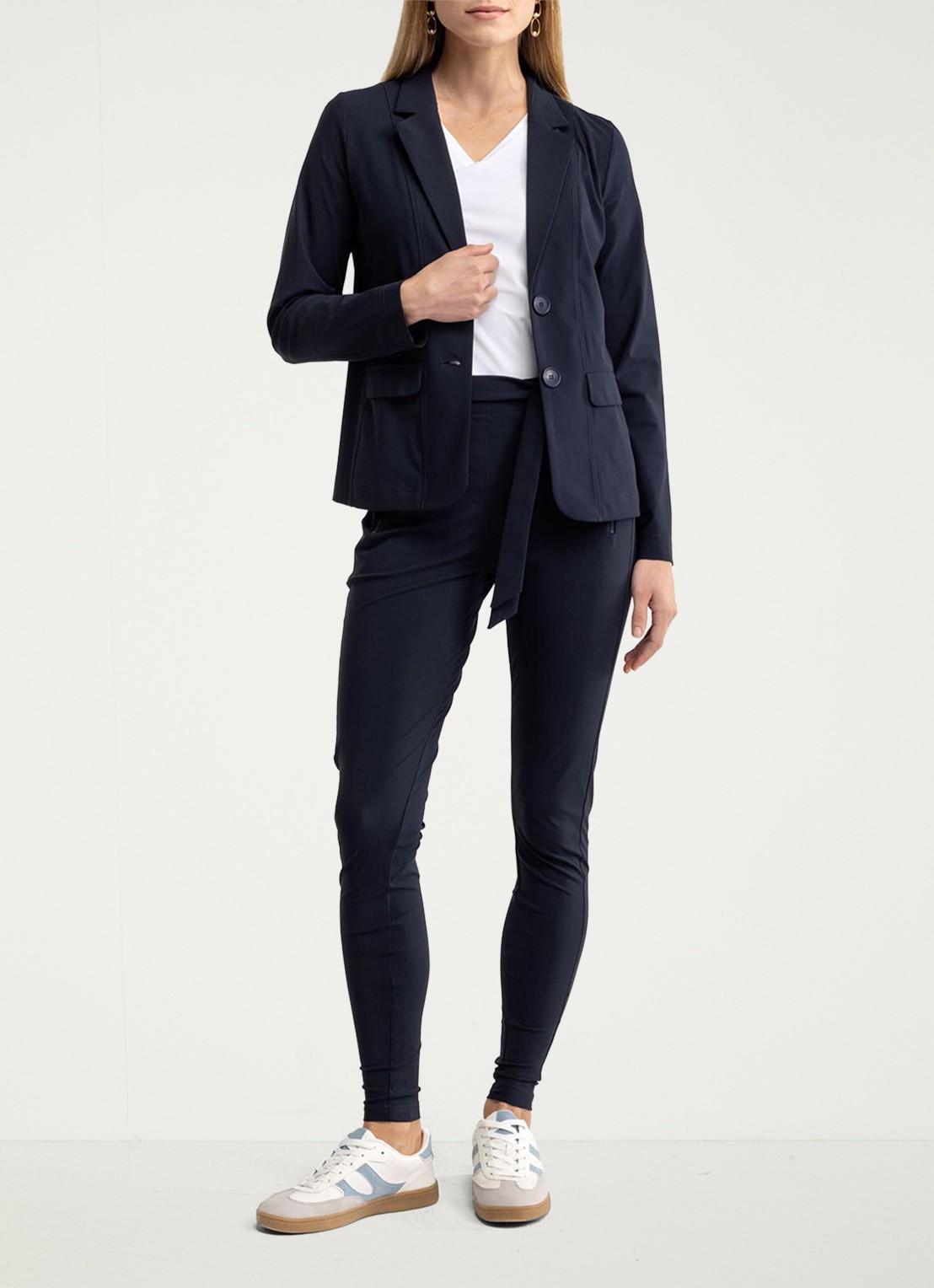 Studio Anneloes Clean blazer met klepzakken - voorkant 2 donkerblauw