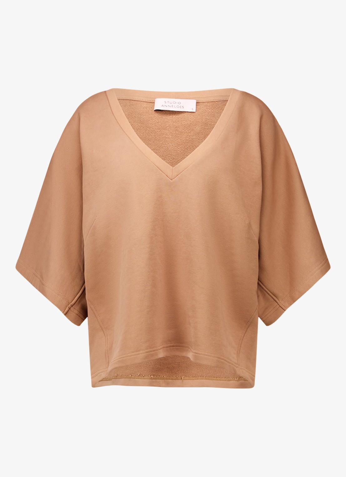 Studio Anneloes Costa sweatvest met V-hals - voorkant 3 camel