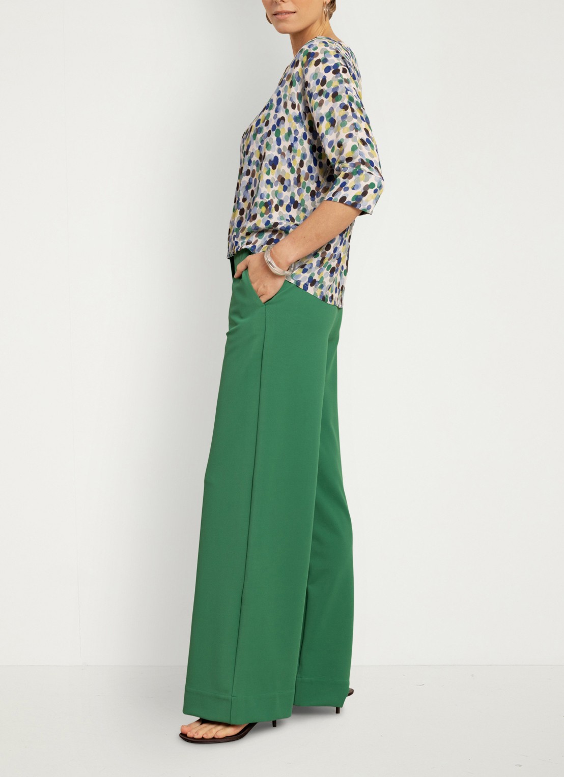 Studio Anneloes Didi top met stippenprint - voorkant 2 blauw