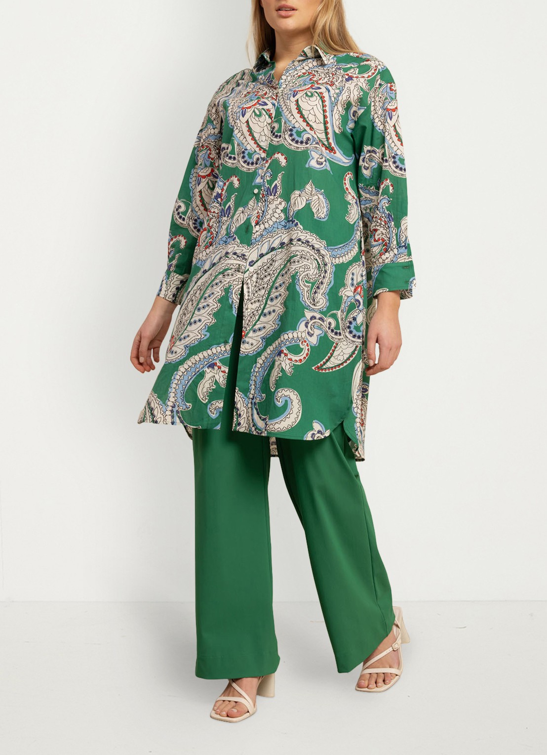 Studio Anneloes Esti blouse met paisley dessin - voorkant 3 groen