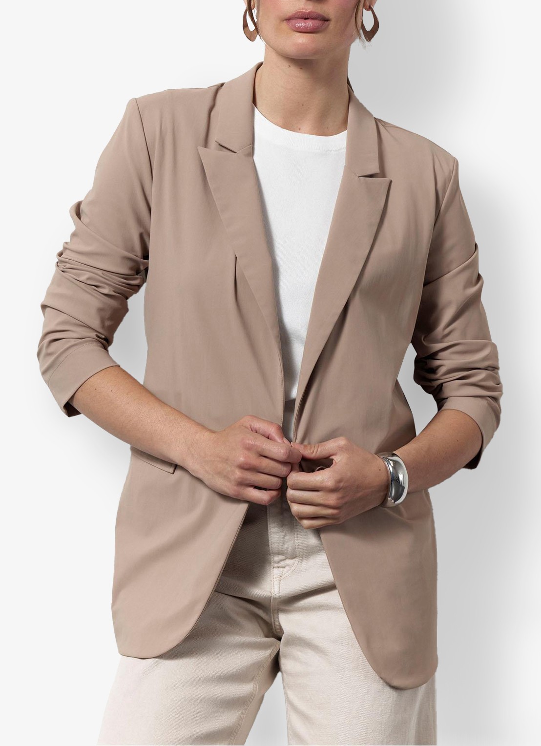 Studio Anneloes Fran blazer met klepzakken - detail 2 beige