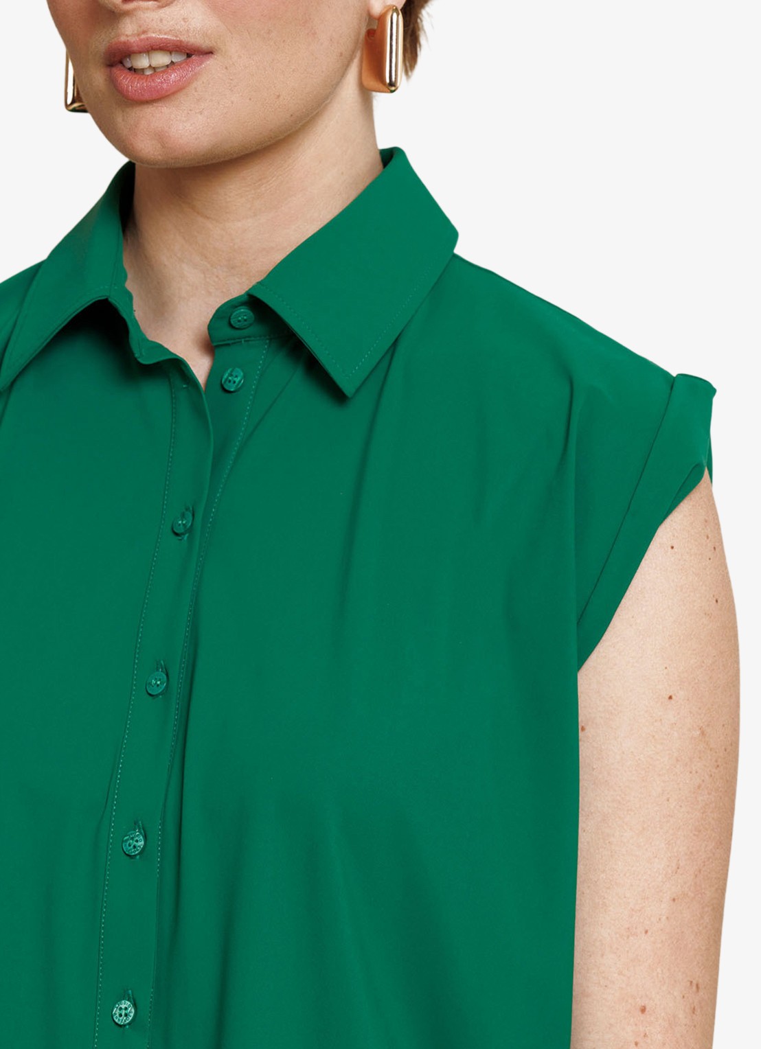 Studio Anneloes Georgie mouwloze blouse - detail 2 groen