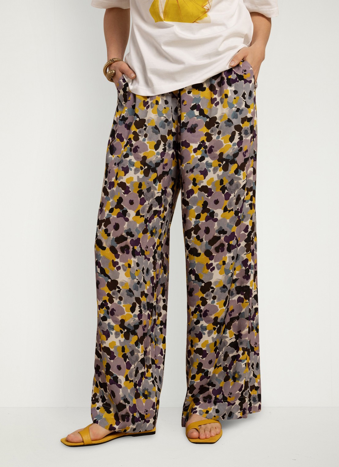 Studio Anneloes Grace high waist wide fit pantalon met bloemenprint - detail 4 multicolor