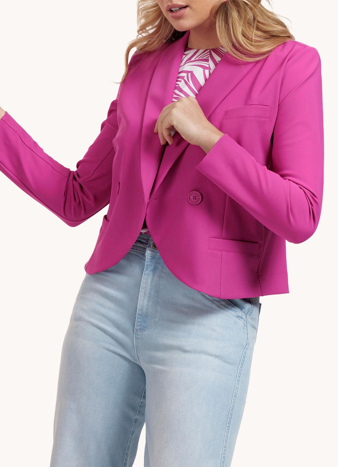 Studio Anneloes Ida cropped double breasted blazer - detail 5 fuchsia