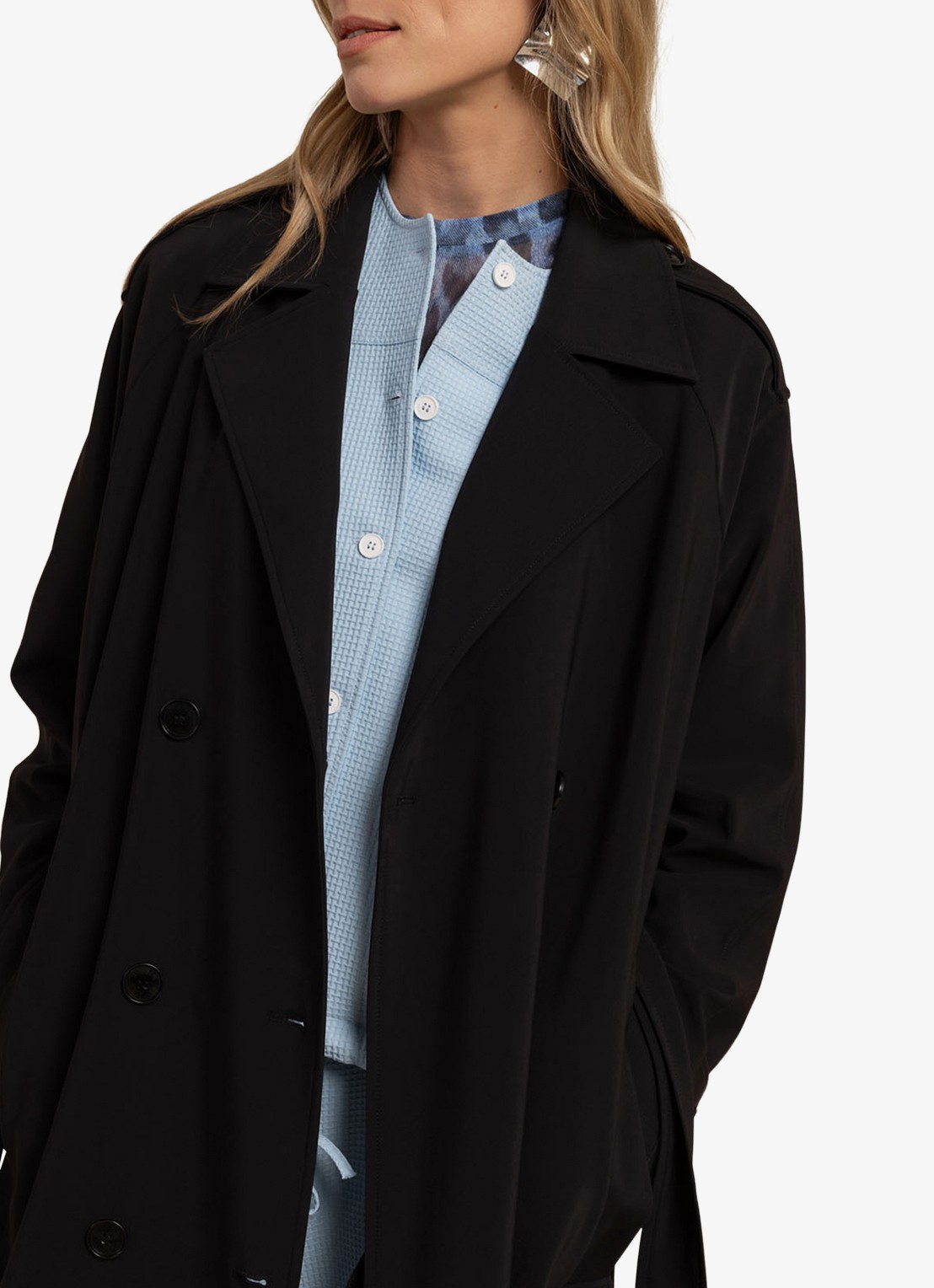Studio Anneloes Laurine trenchcoat met strikceintuur - detail 2 zwart