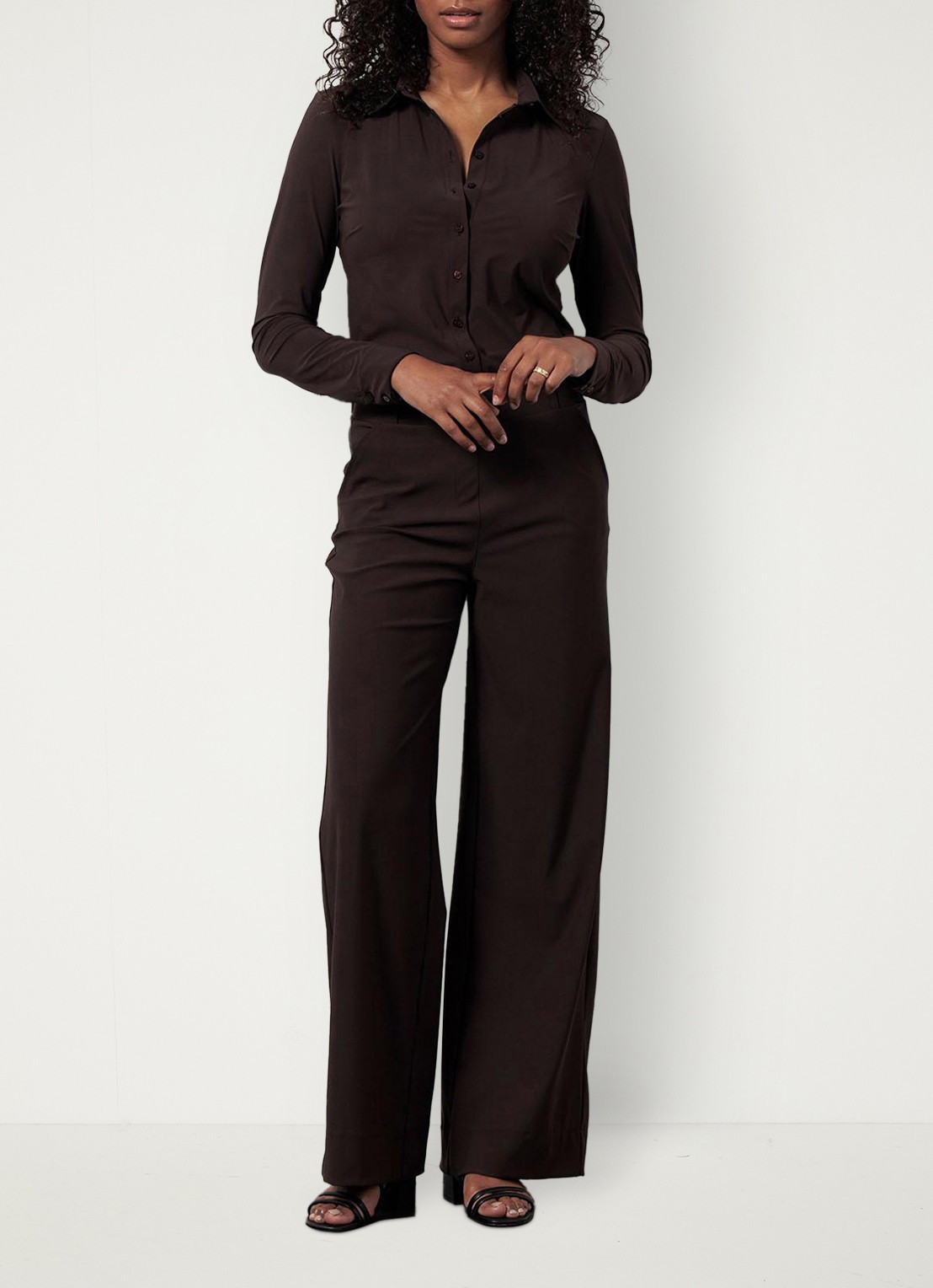 Studio Anneloes Lexie high waist wide fit pantalon met steekzakken - detail 5 chocoladebruin