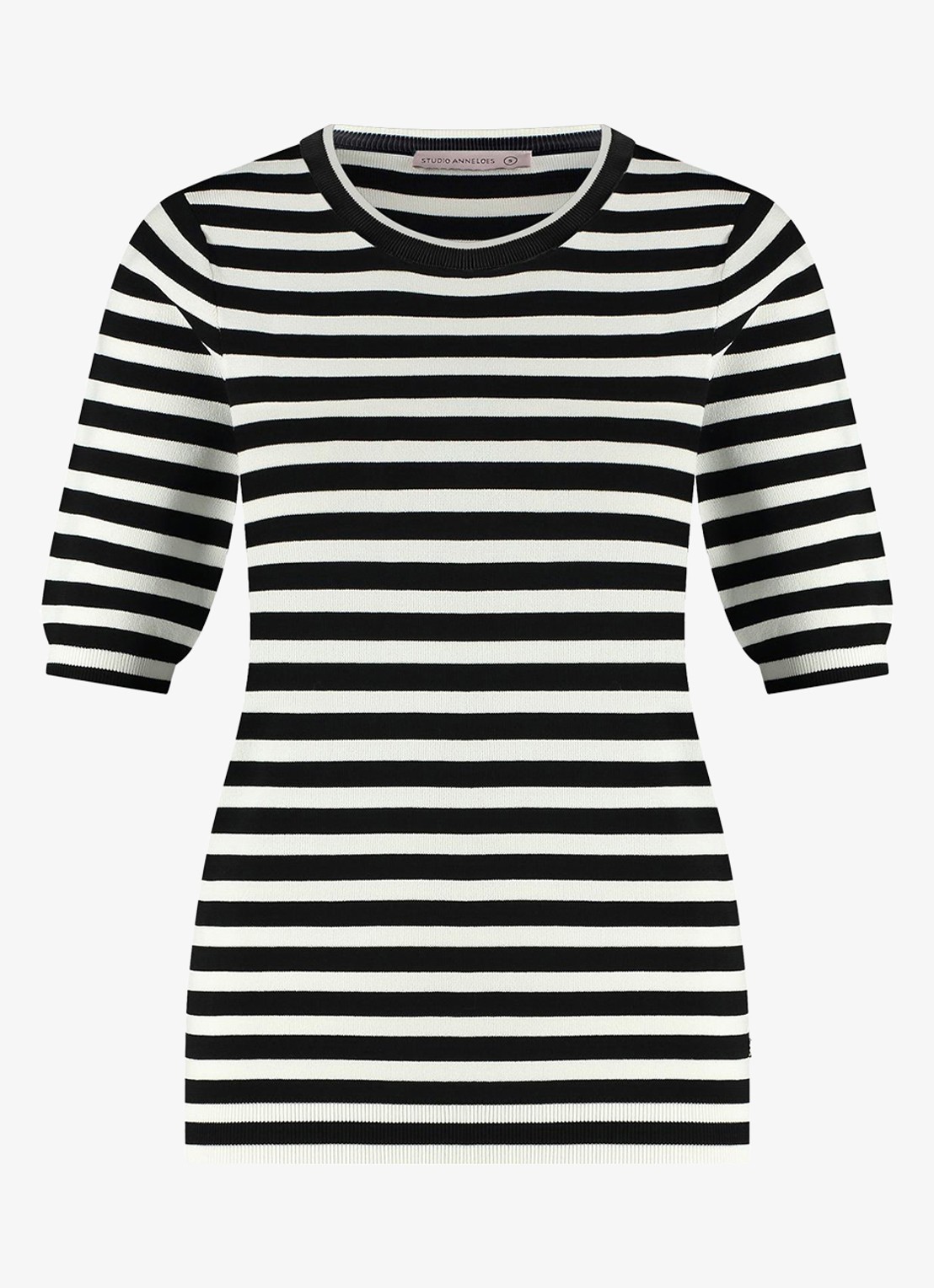 Studio Anneloes Luna fijngebreide pullover met streepprint - voorkant 3 zwart