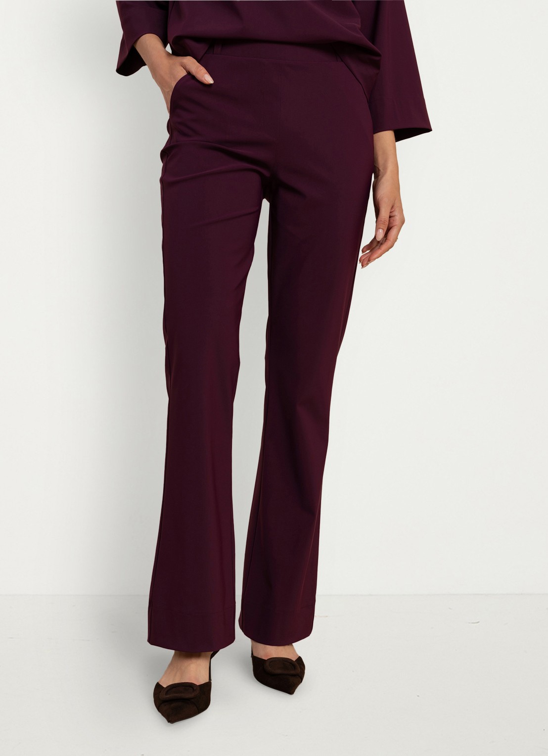 Studio Anneloes Mid waist flared fit pantalon - voorkant 6 violet