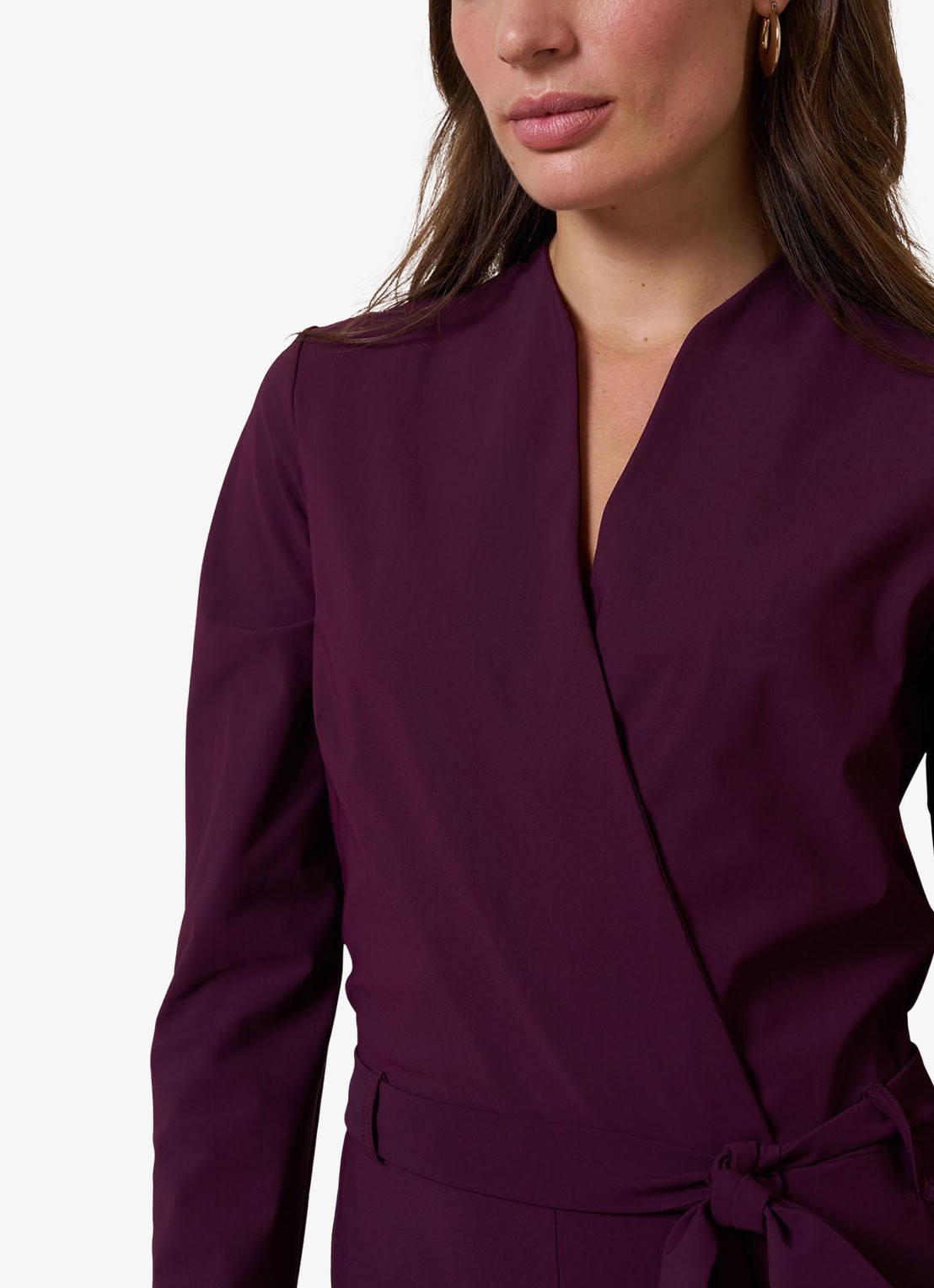 Studio Anneloes Nadia flared fit jumpsuit met strikceintuur - detail 4 bruin