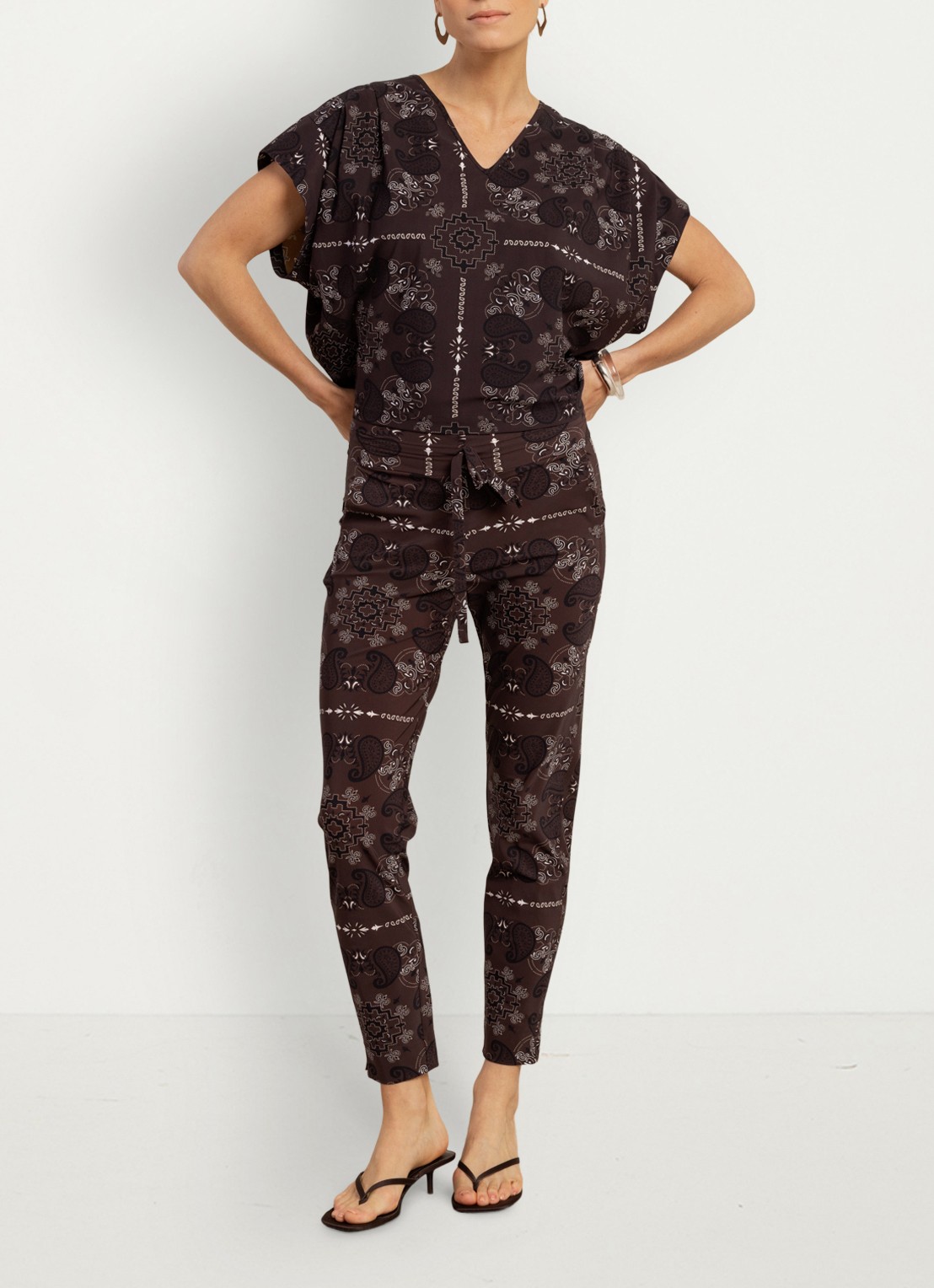 Studio Anneloes Renske top met paisley print - voorkant 2 bruin