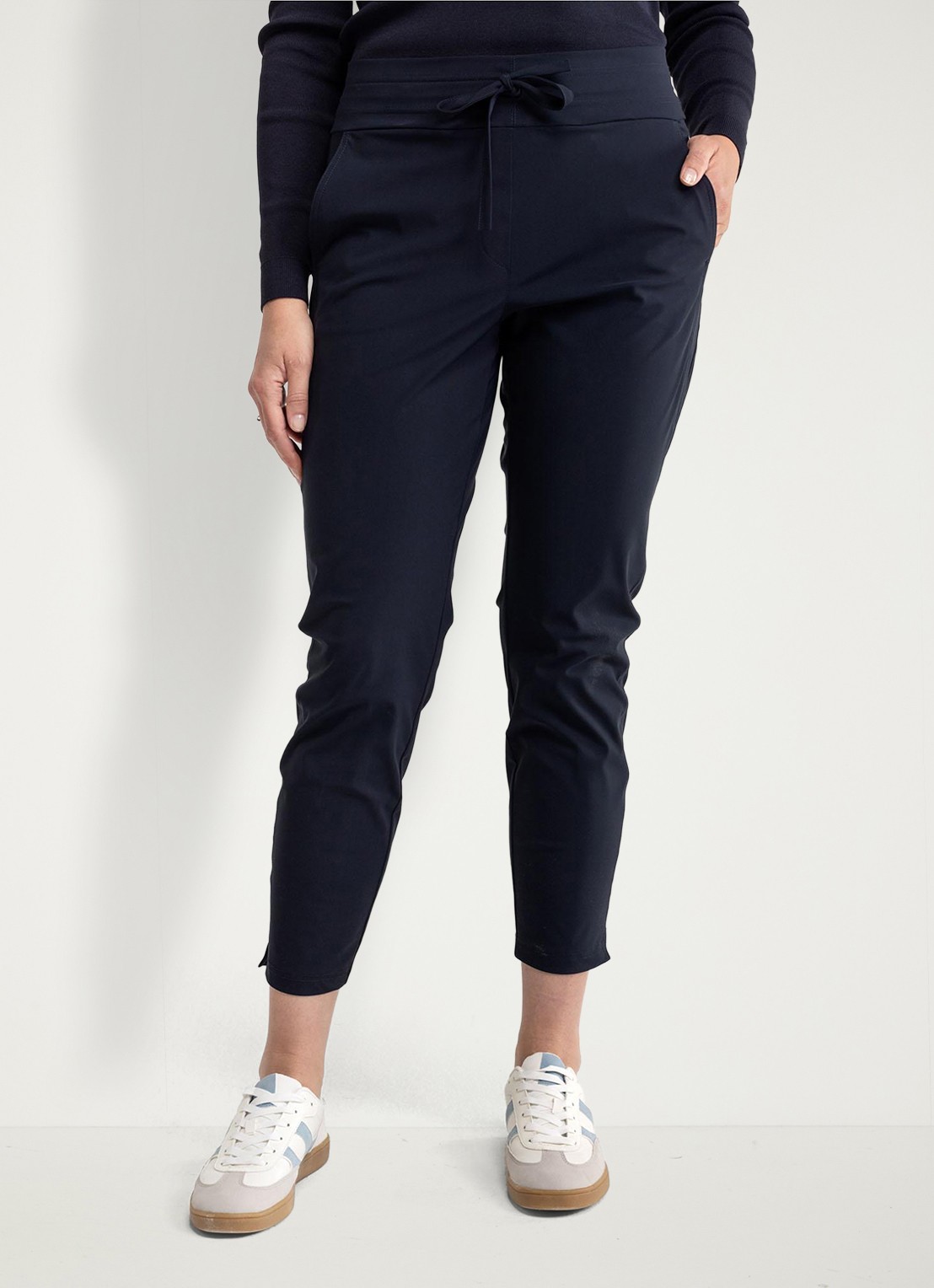 Studio Anneloes Startup high waist cropped slim fit broek met trekkoord - detail 3 donkerblauw