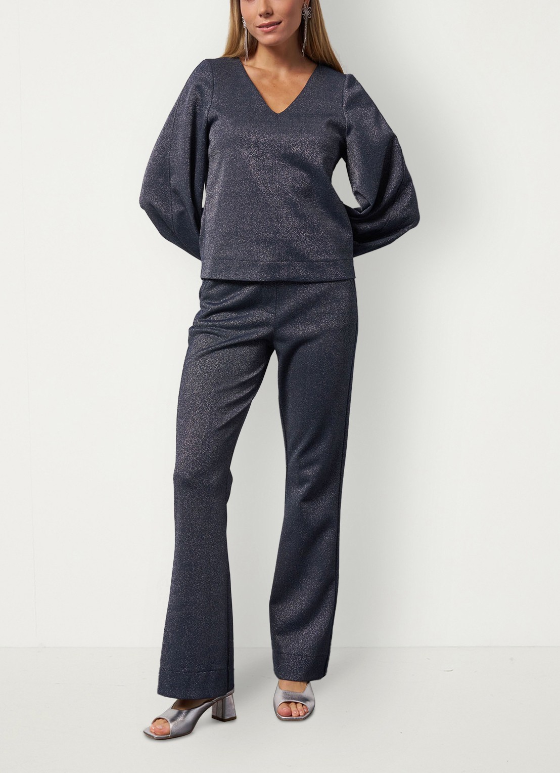 Studio Anneloes Sweater met V-hals en lurex - voorkant 3 blauwgrijs
