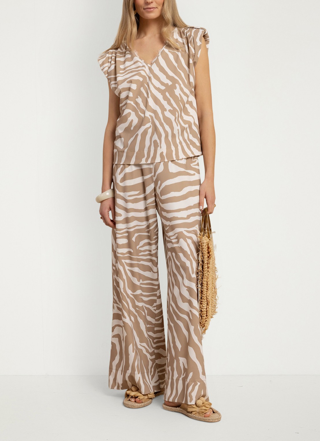 Studio Anneloes Tuniek met panterprint - detail 5 lichtbruin