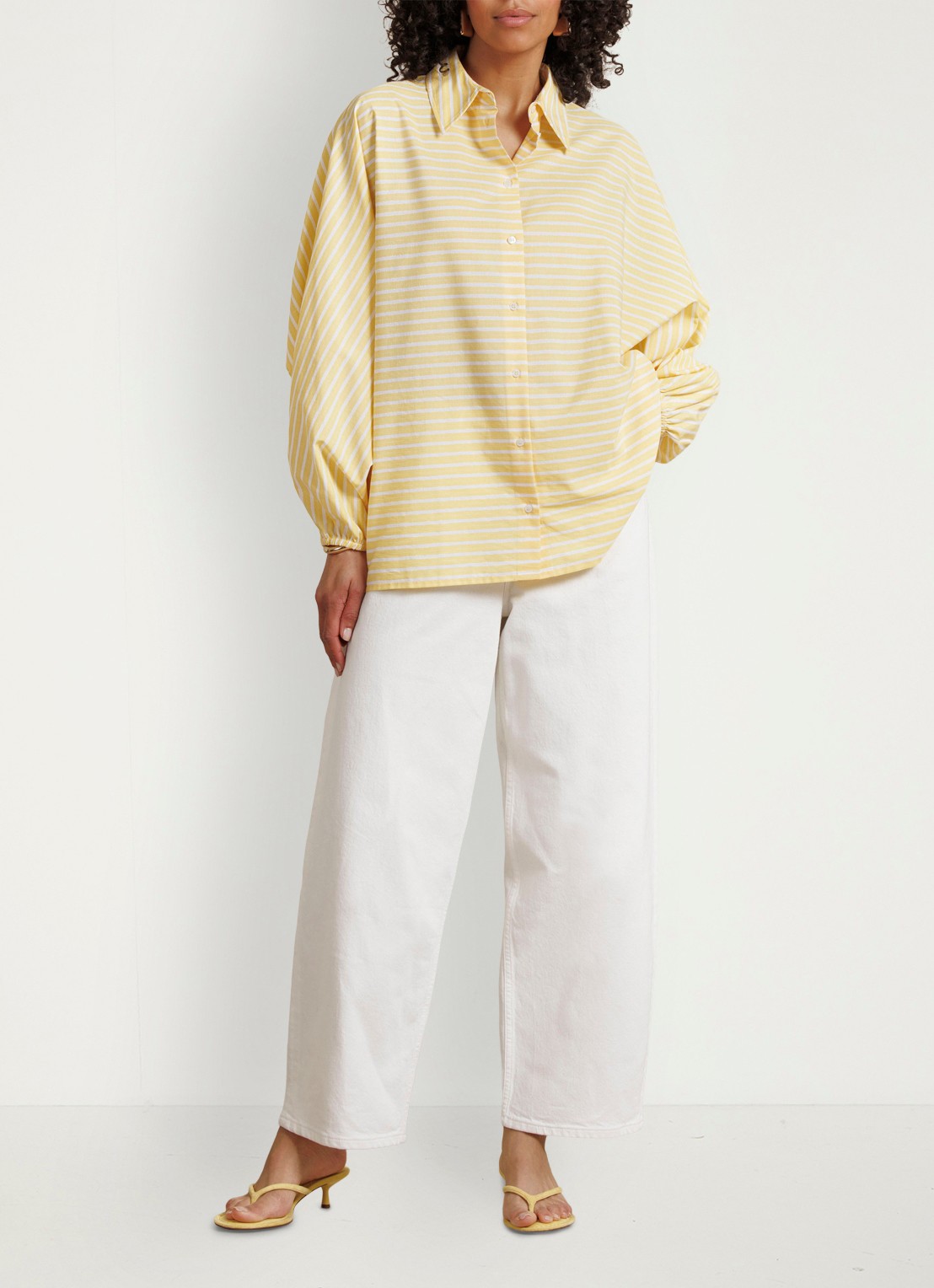 Studio Anneloes Yuki blouse met streepprint en ballonmouw - voorkant 3 geel