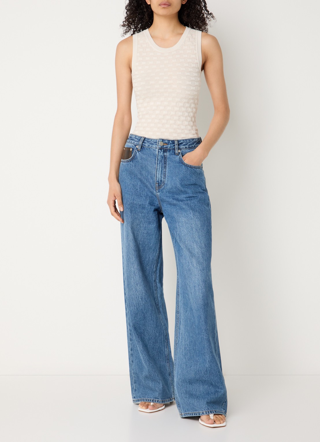 STUDIO AR Laney tanktop met structuur - voorkant 2 ivoor