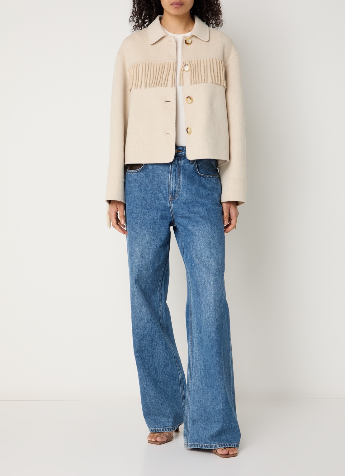 STUDIO AR Liora jack in wolblend en franjes - voorkant 2 beige
