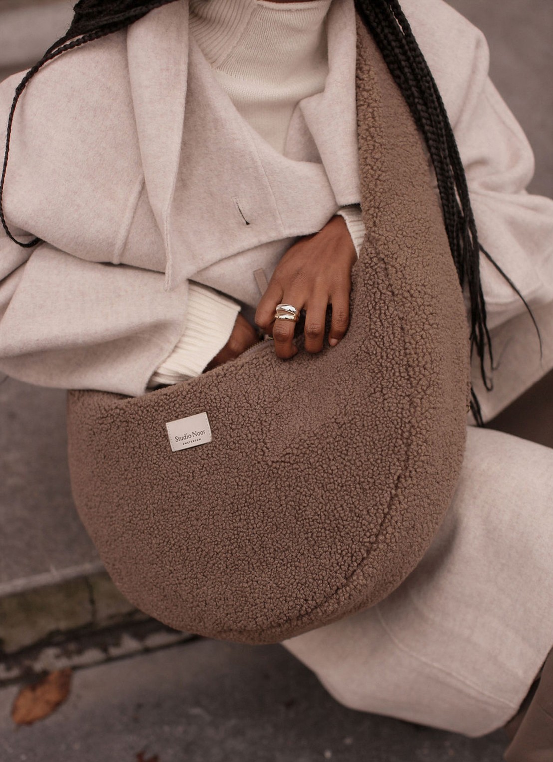 Studio Noos Crossbodytas van teddy - voorkant 6 bruin