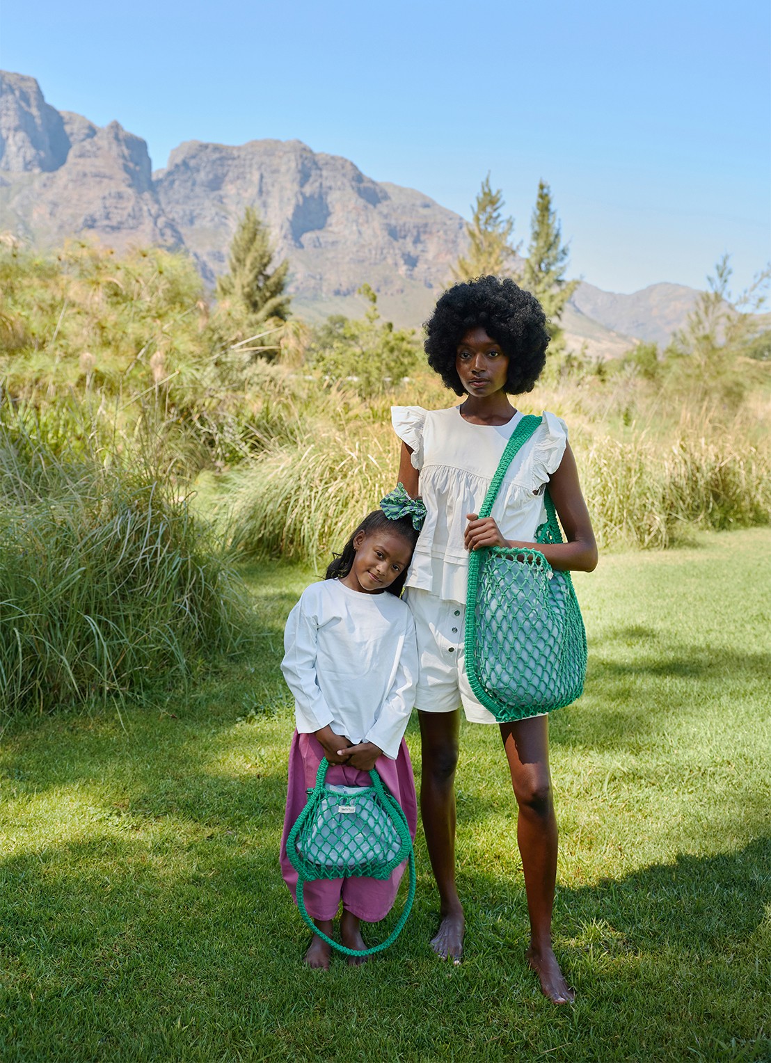 Studio Noos Macramé Mom Bag met omkeerbare binnentas - voorkant 3 groen
