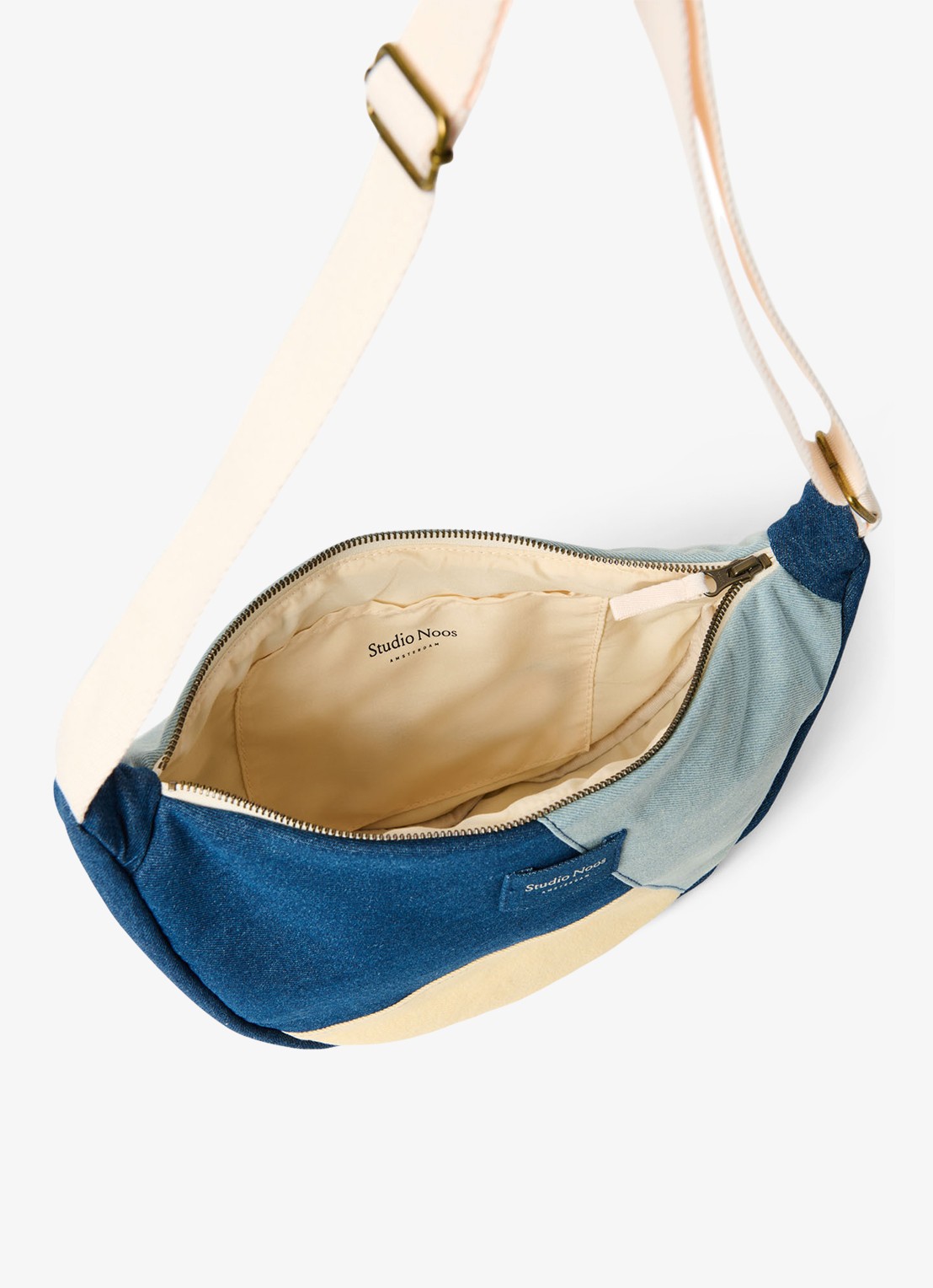 Studio Noos Patchwork crossbodytas met logo - detail 4 jeans